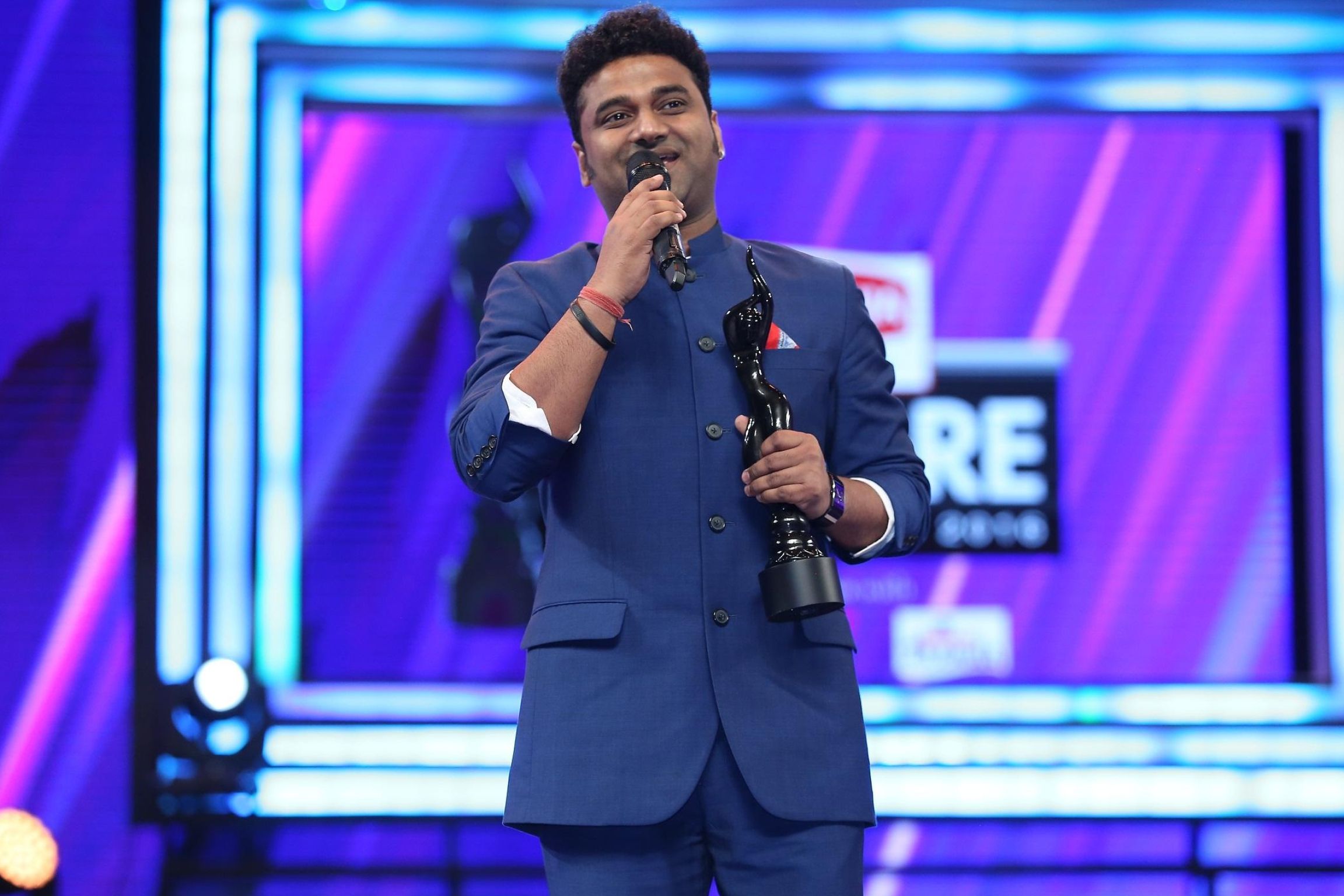 2304x1536 FilmFare Awards Wallpaper