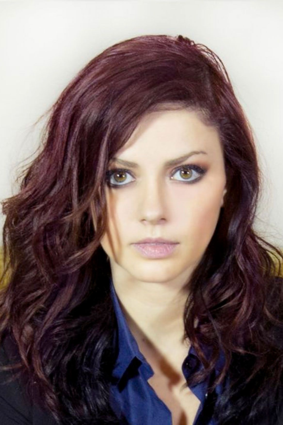 1167x1750 Annalisa Scarrone Image