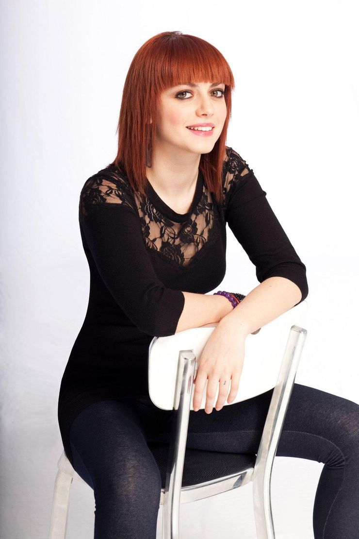 740x1110 Picture of Annalisa Scarrone