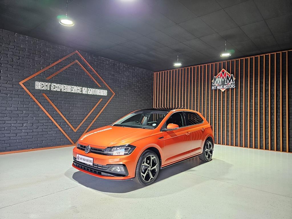 1024x768 Volkswagen VW Polo 1.0 TSi Comfortline Q2FyTGlzdGluZzo0OTUzNDU R329900