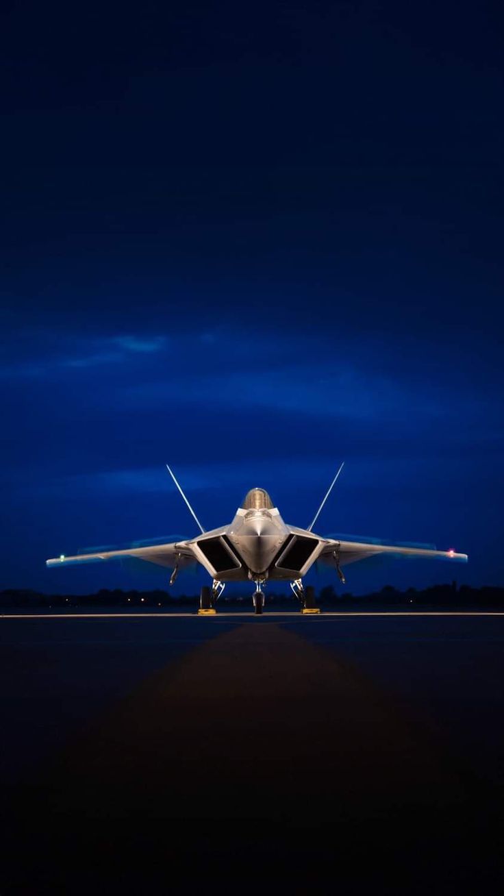 736x1308 Fighter Jet on Airport Tarmac. Jet wallpaper fighter, F22 wallpaper, Military aircraft