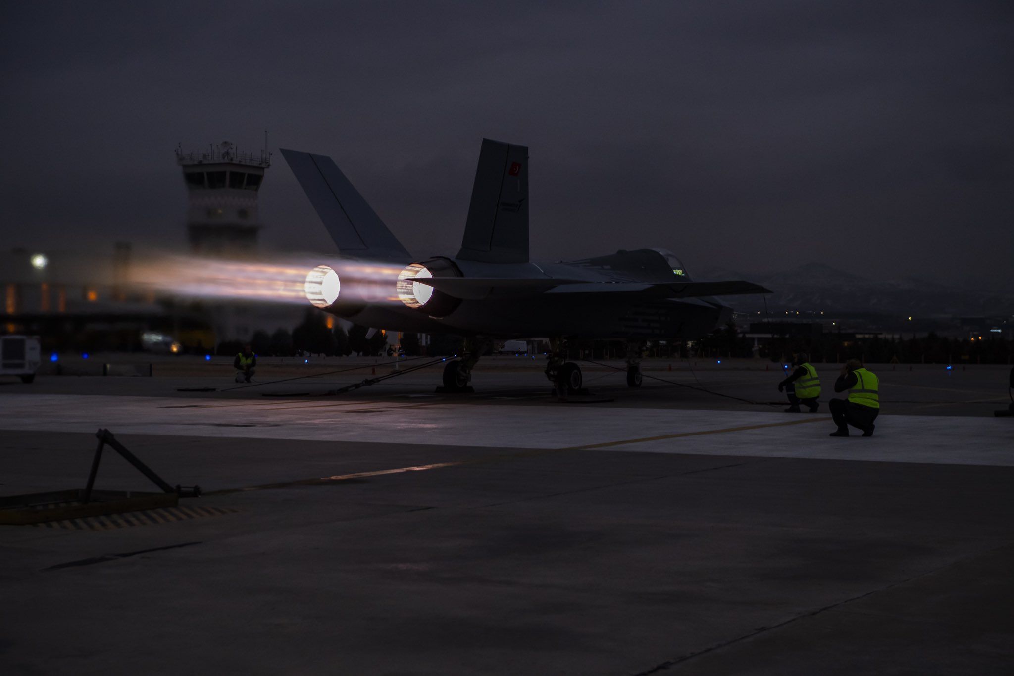 2048x1366 TAI KAAN afterburner test [album]