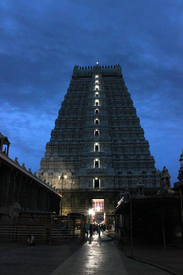 736x1104 Arunachaleshwara Temple, Tiruvannamalai