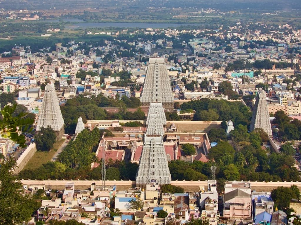 1024x768 Arunachalam Temple A Sacred Journey Through Time