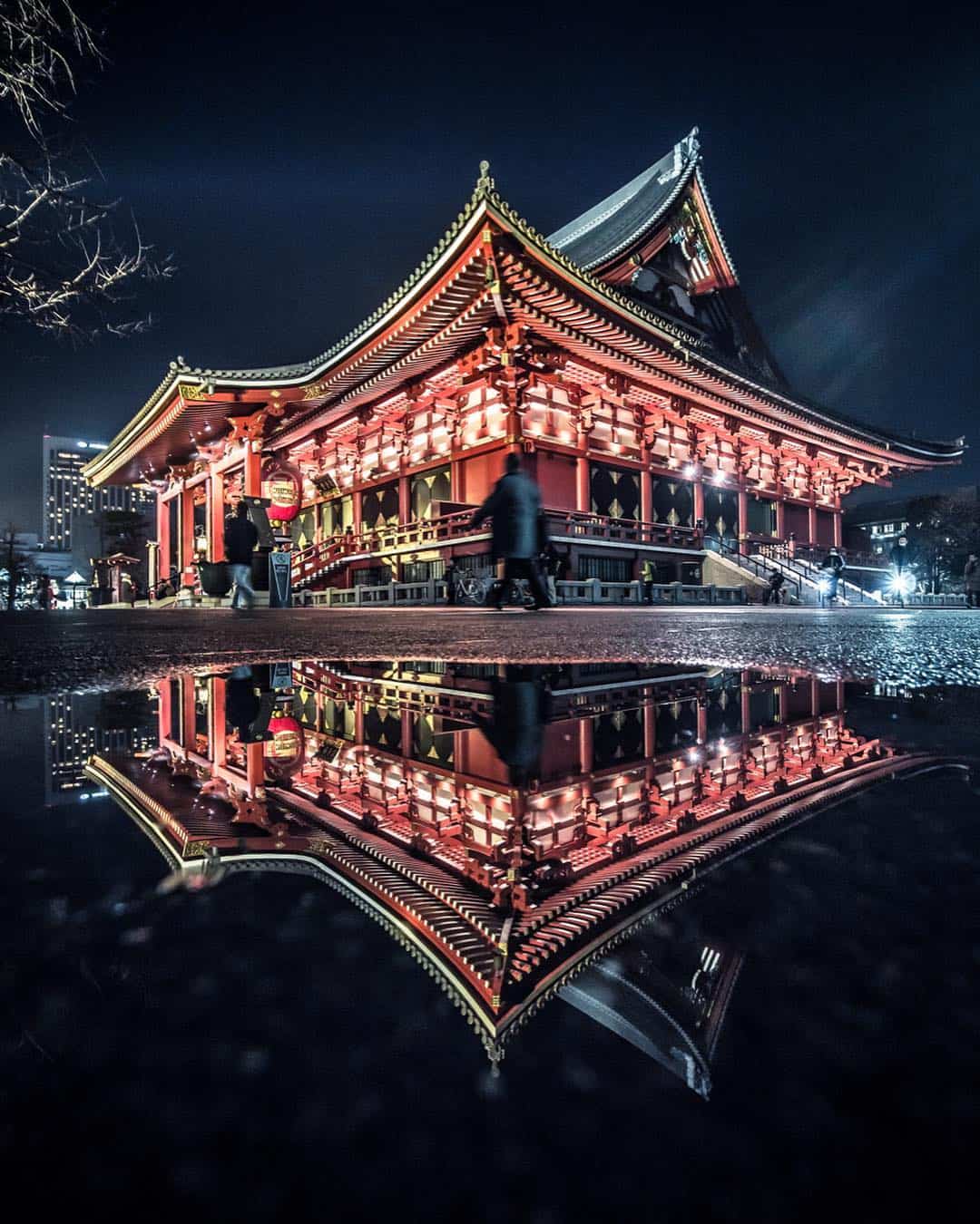 1080x1350 Seeing Tokyo Through Its Vibrant Nightlife