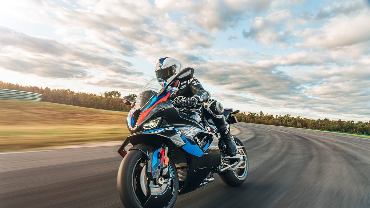 1200x675 View Photo of the BMW M1000 RR Superbike at Lightning Lap 2024