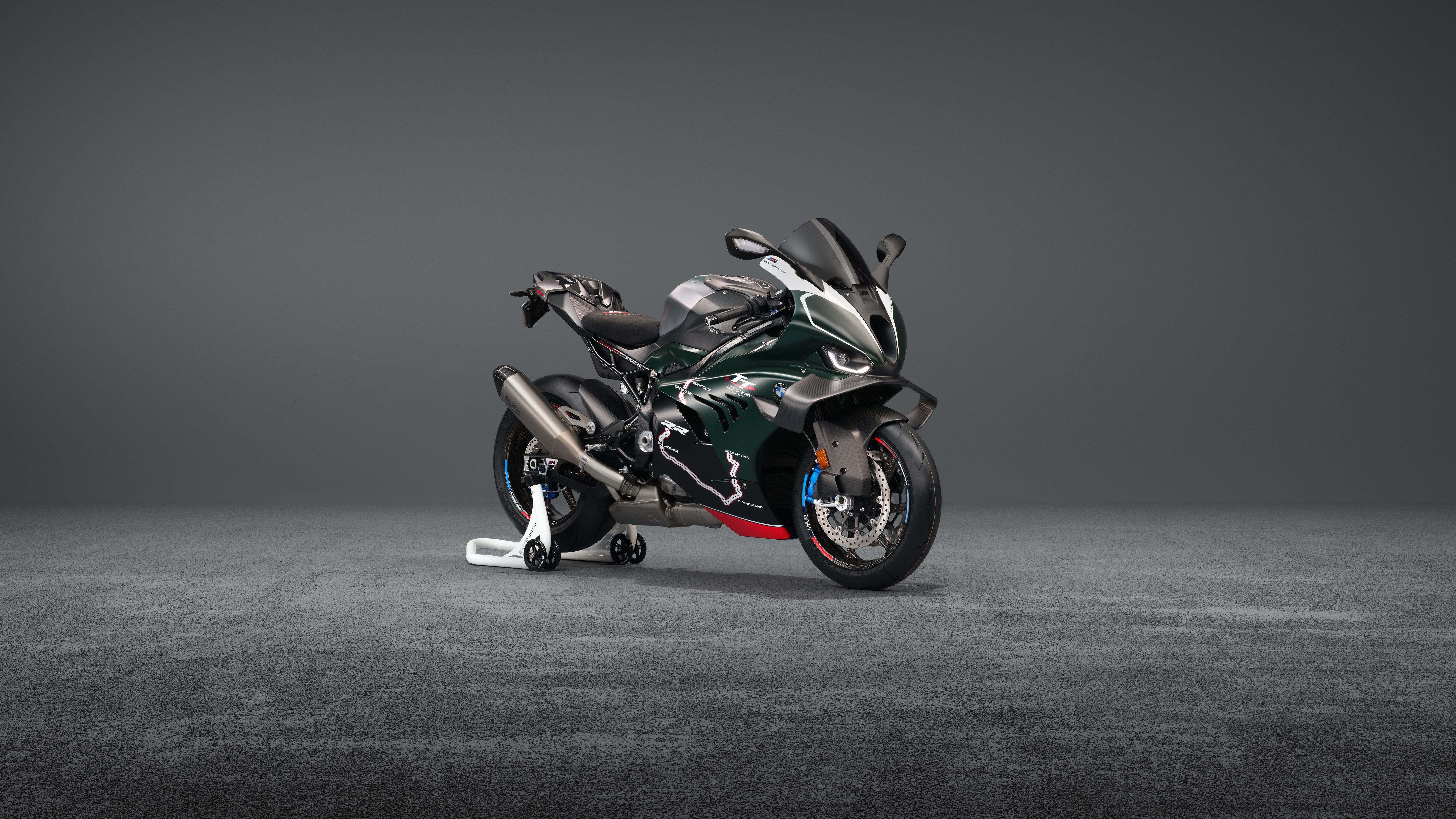 7680x4320 BMW M 1000 RR Wallpaper and Background
