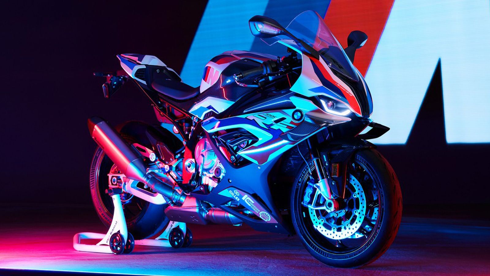 1600x900 BMW Motorrad's First M Bike Is A Track Focused Superbike