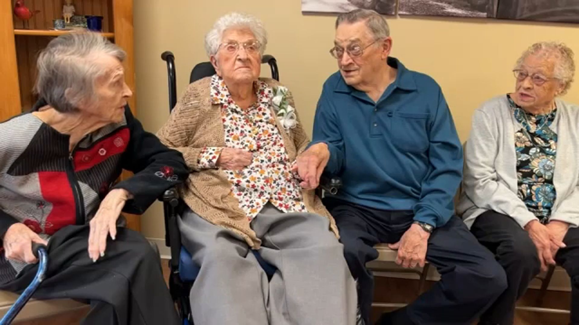 1920x1080 Iowa woman, Bessie Hendricks, turns 115 years old, becoming oldest American alive, Gerontology Research Group says