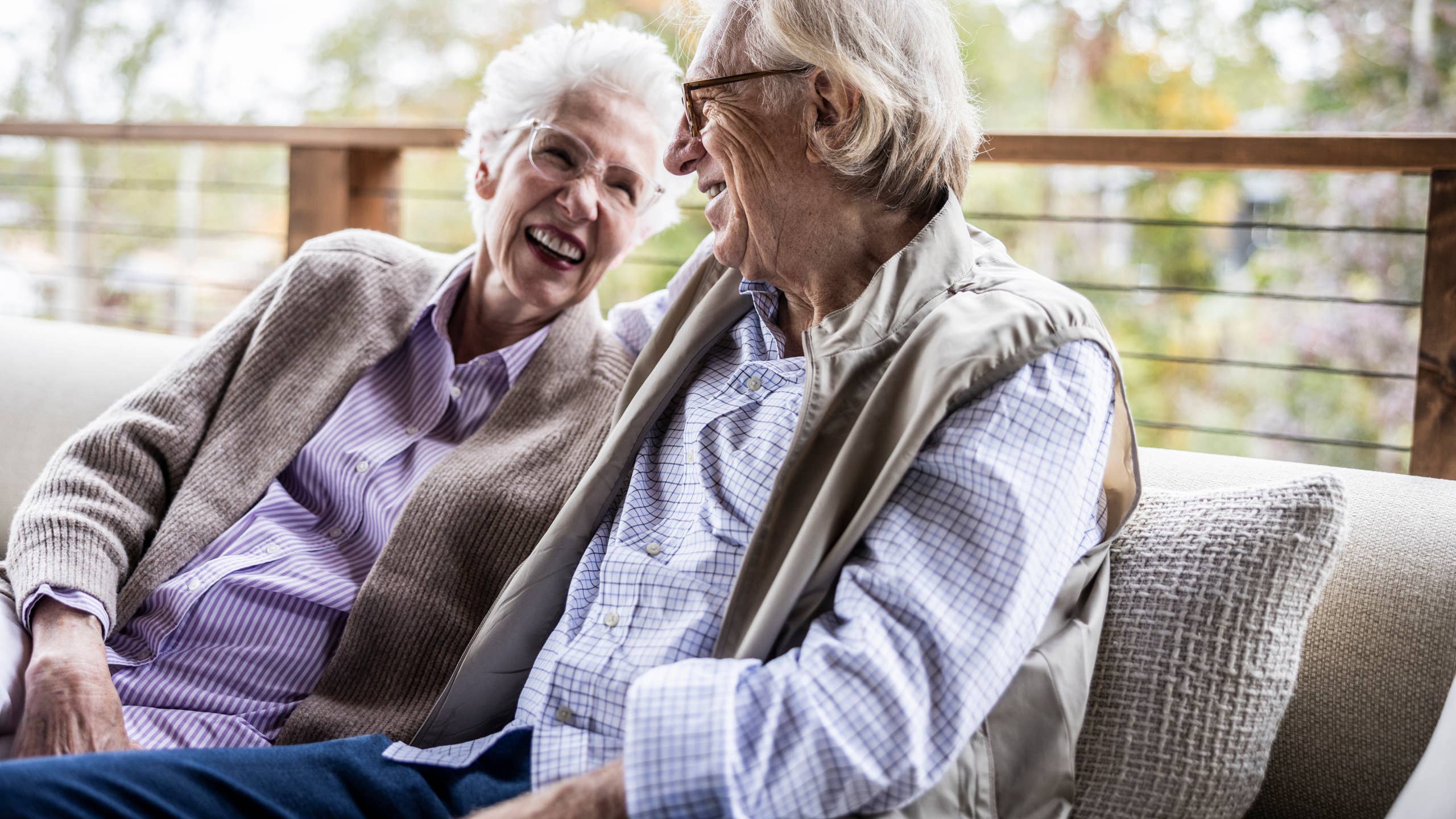 2560x1440 'Old People Jokes' for Seniors to Laugh at and Feel Seen