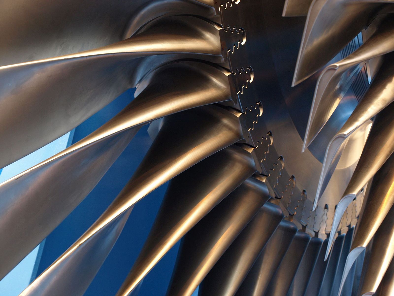 1600x1203 Steam turbine impeller