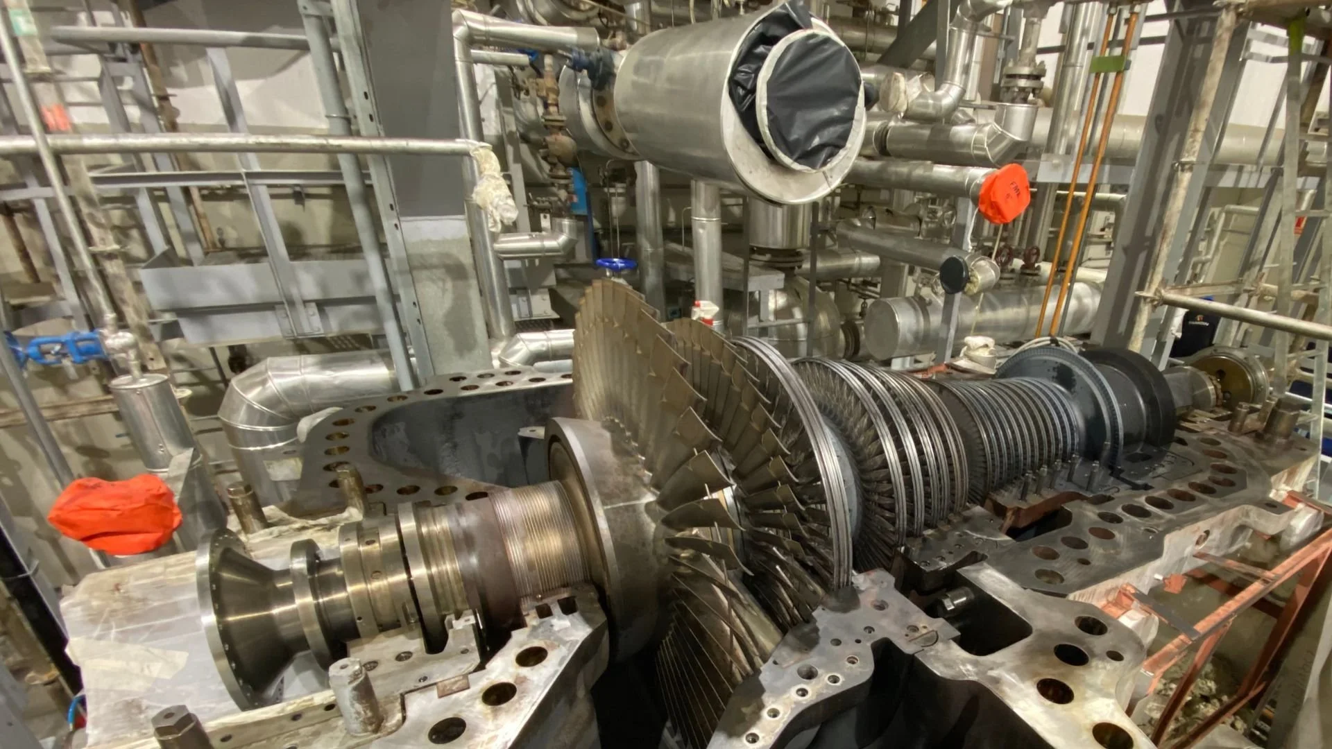 1920x1080 Industrial Steam Turbine Applications Plant, Marine, Oil & Gas