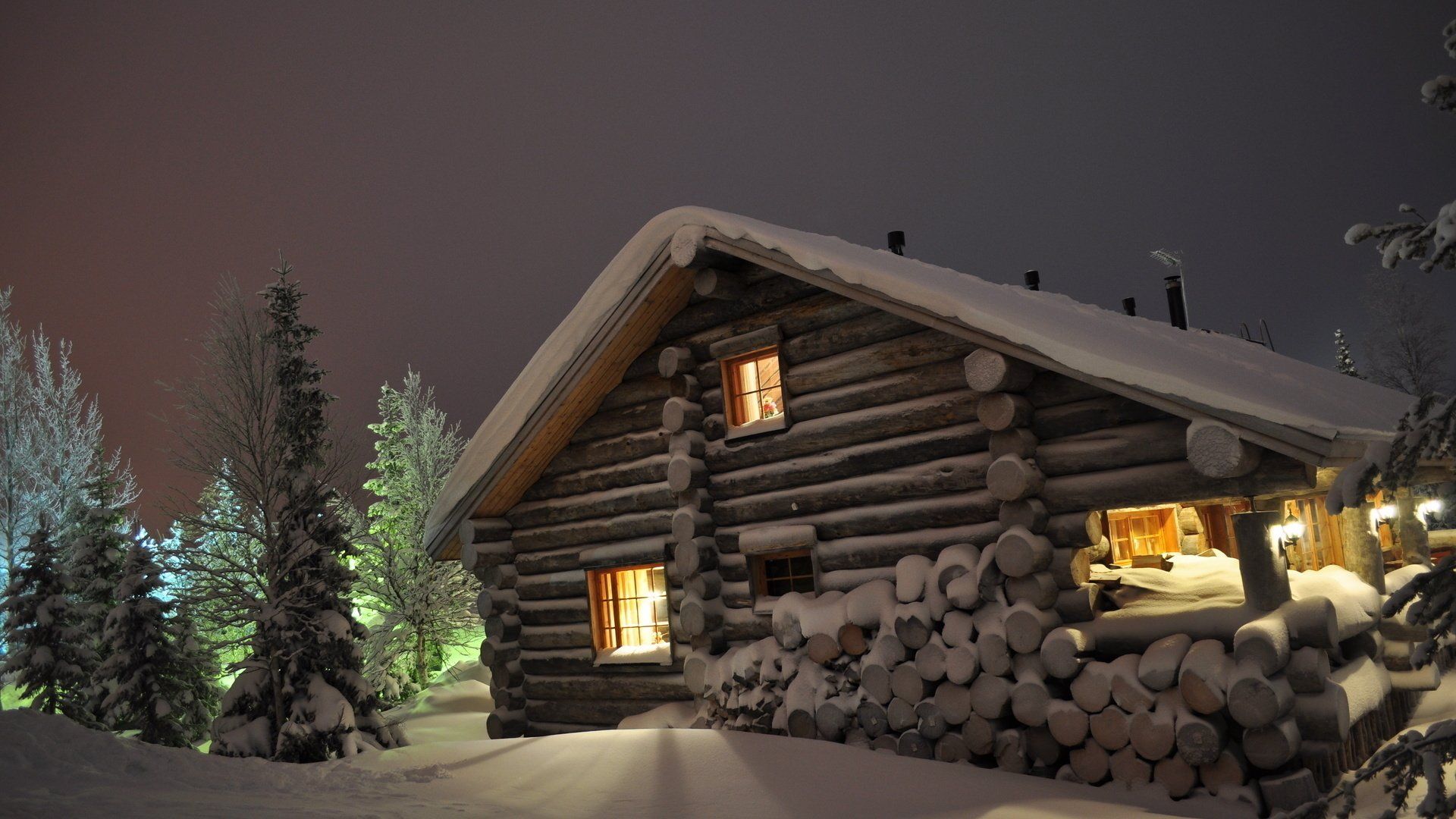 1920x1080 Cozy Cabin in Snow: A Serene HD Wallpaper Experiencex1080