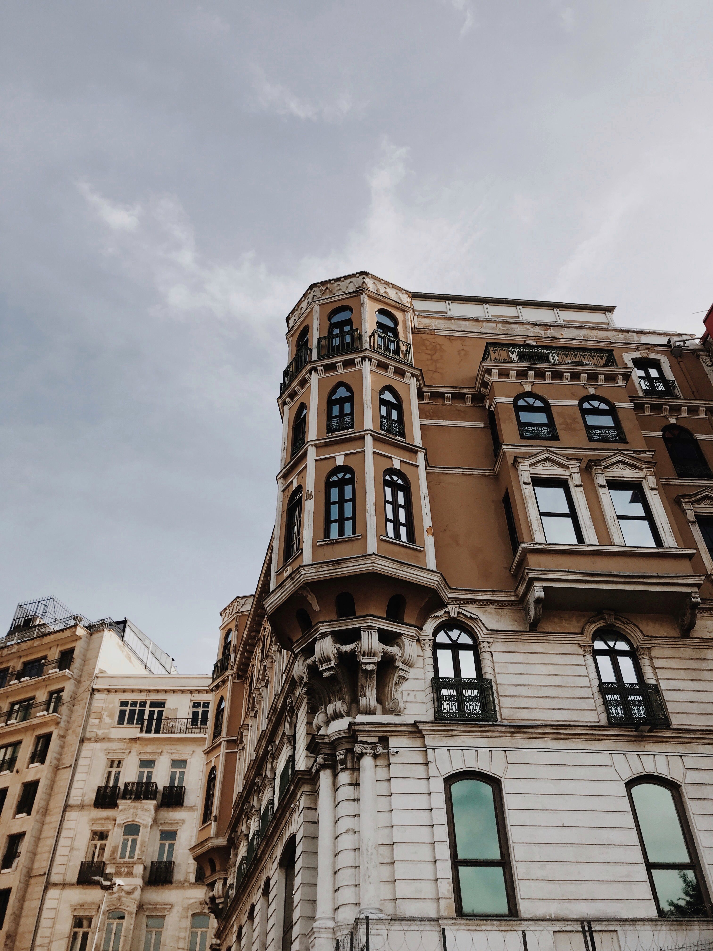 3024x4032 European Building Photo, Download The BEST Free European Building & HD Image