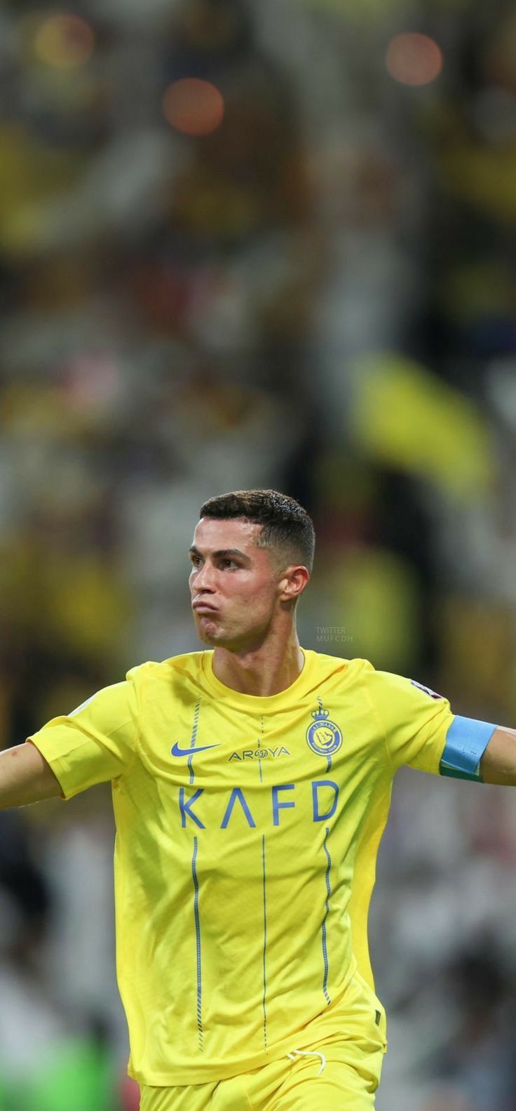 736x1583 Cristiano Ronaldo With First Al Nassr Trophy Wallpaper HD