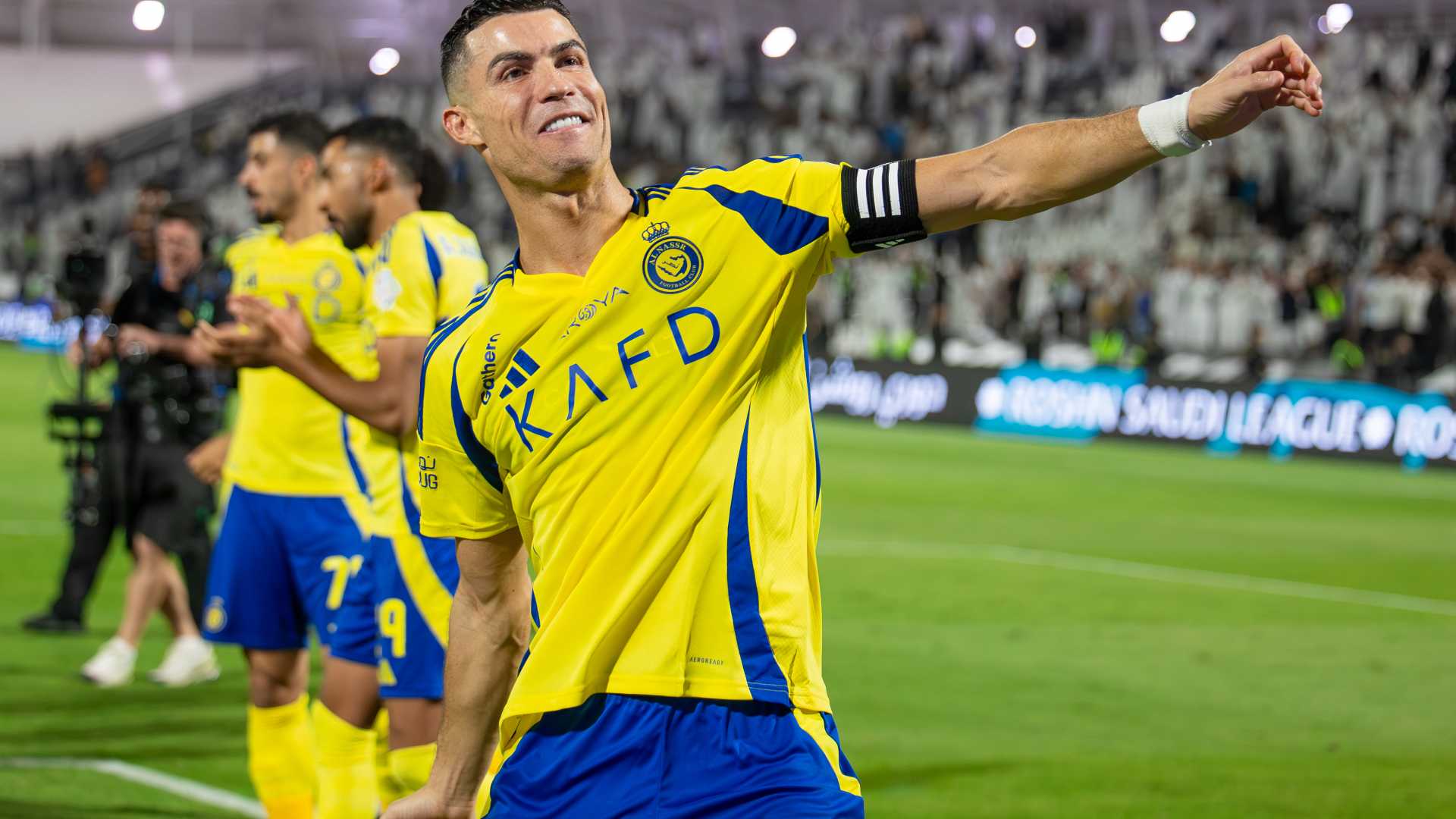 1920x1080 Blockbuster Cristiano Ronaldo transfer described as 'science fiction'