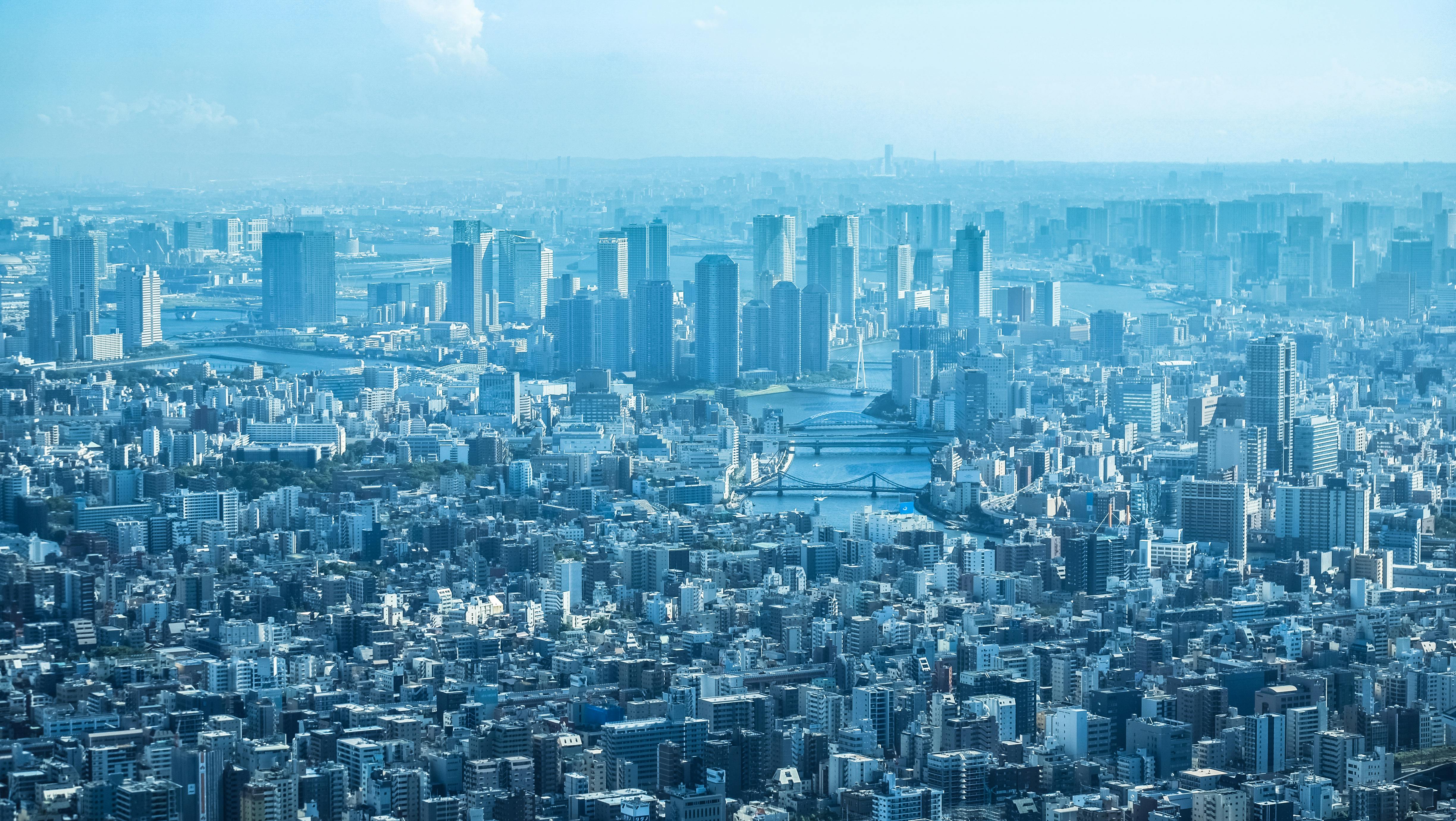 4896x2760 Discover Japan's Treasures: From Tokyo to Osaka