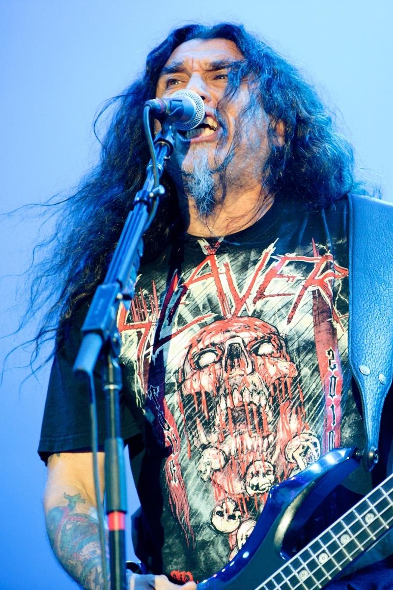 800x1200 Tom Araya Wallpaper