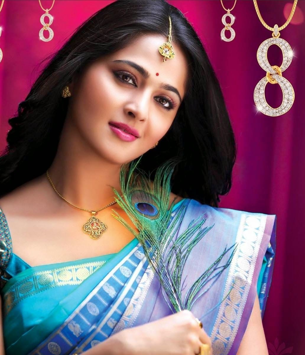 1032x1201 all 4u stars wallpaper: Beautiful And Spicy Actress Anushka Shetty HD Wallpaper