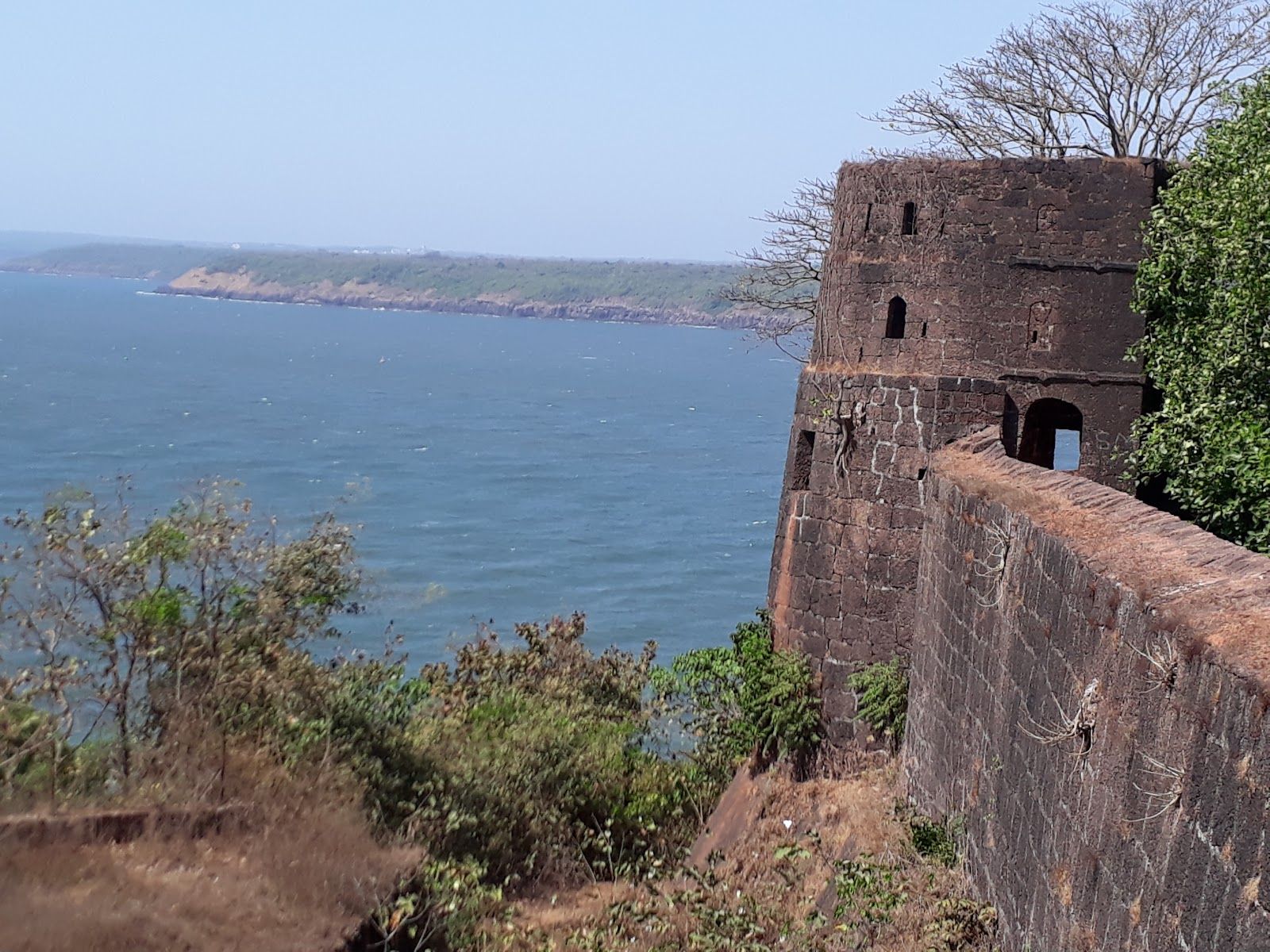 1600x1200 Travel Guide. Ratnagiri, Maharashtra, India