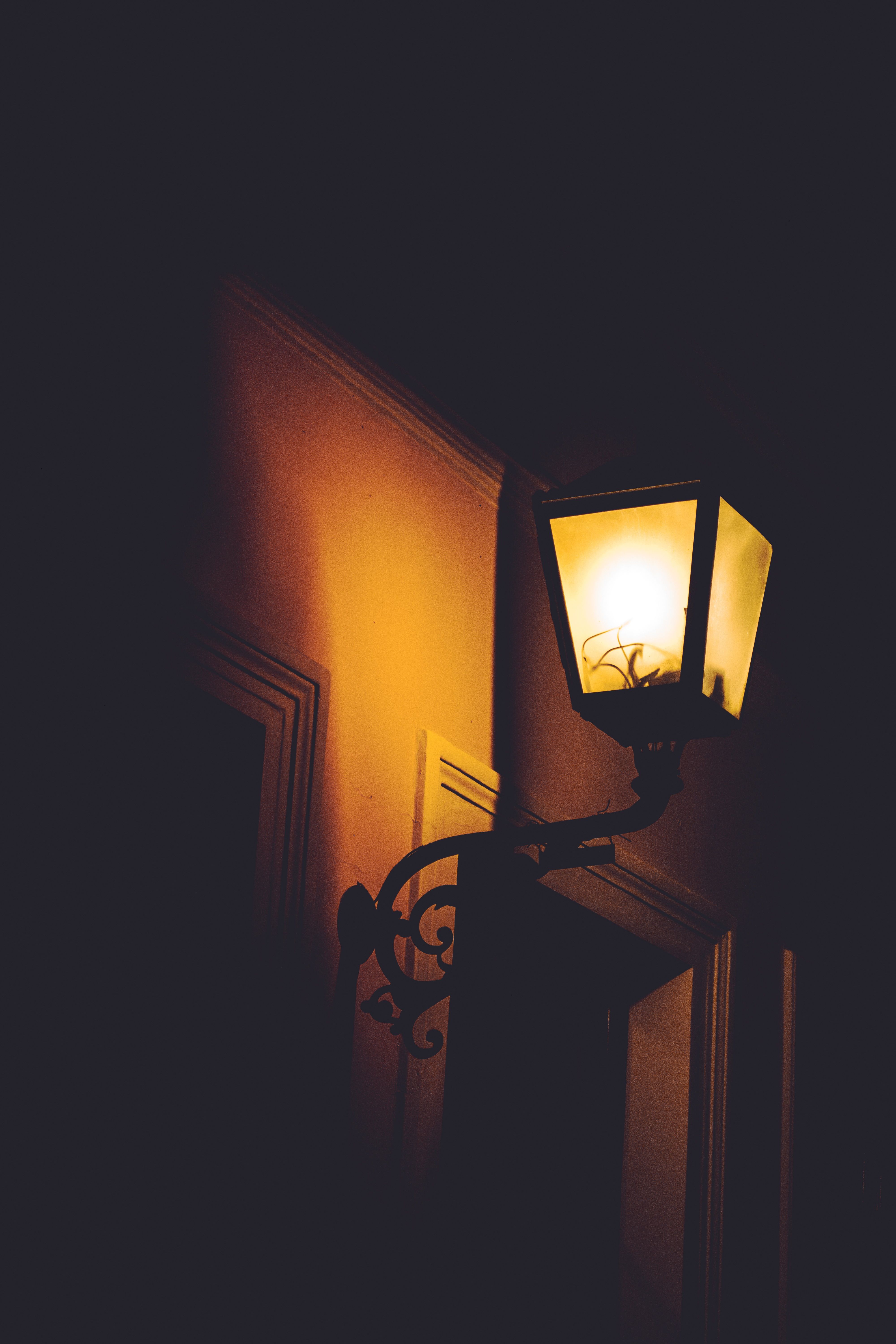 4000x6000 Night Shadow Wallpaper