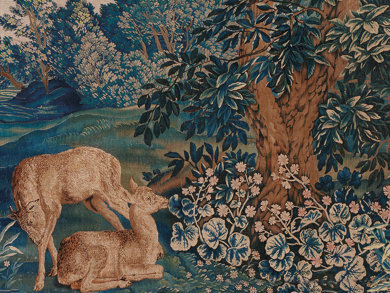 1600x1200 Panoramic wallpaper of Versailles tapestry