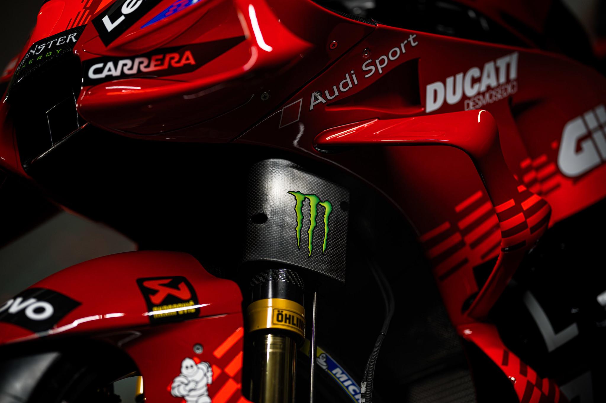 2048x1365 Ducati 2025 Official Photo