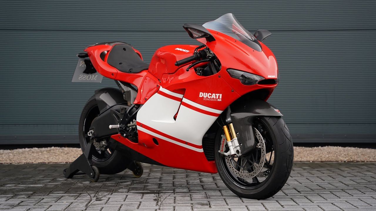 1280x720 Ducati Desmosedici RR 'Team Version' Previously Sold. Hilton & Moss