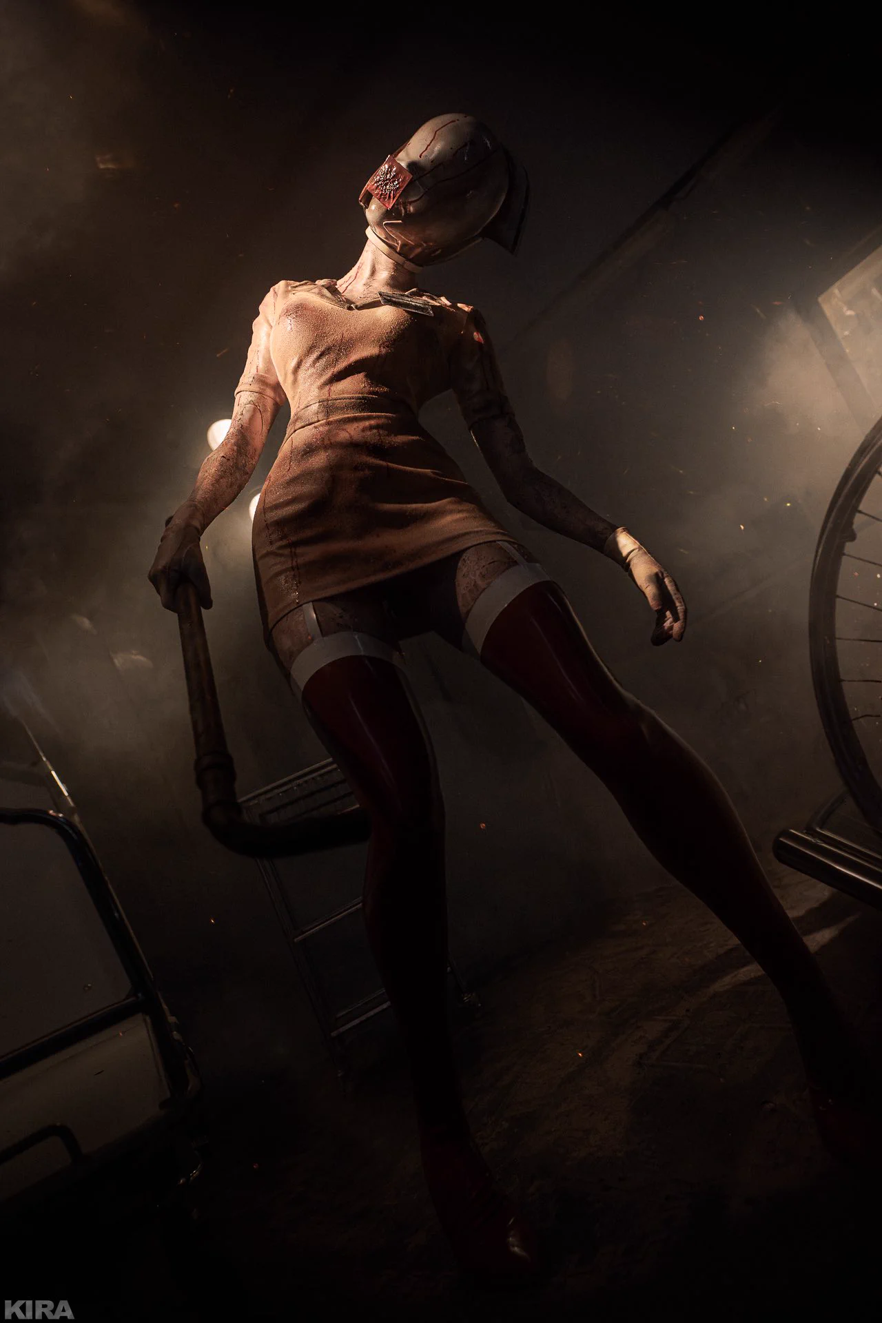 1280x1920 Frau Haku❗️ on X: Brookhaven Hospital Bubble Head Nurse. Silent Hill 2 Bubble Head Nurse Ph #SilentHill #SilentHill2 #SilentHillCosplay #BubbleHeadNurse / X
