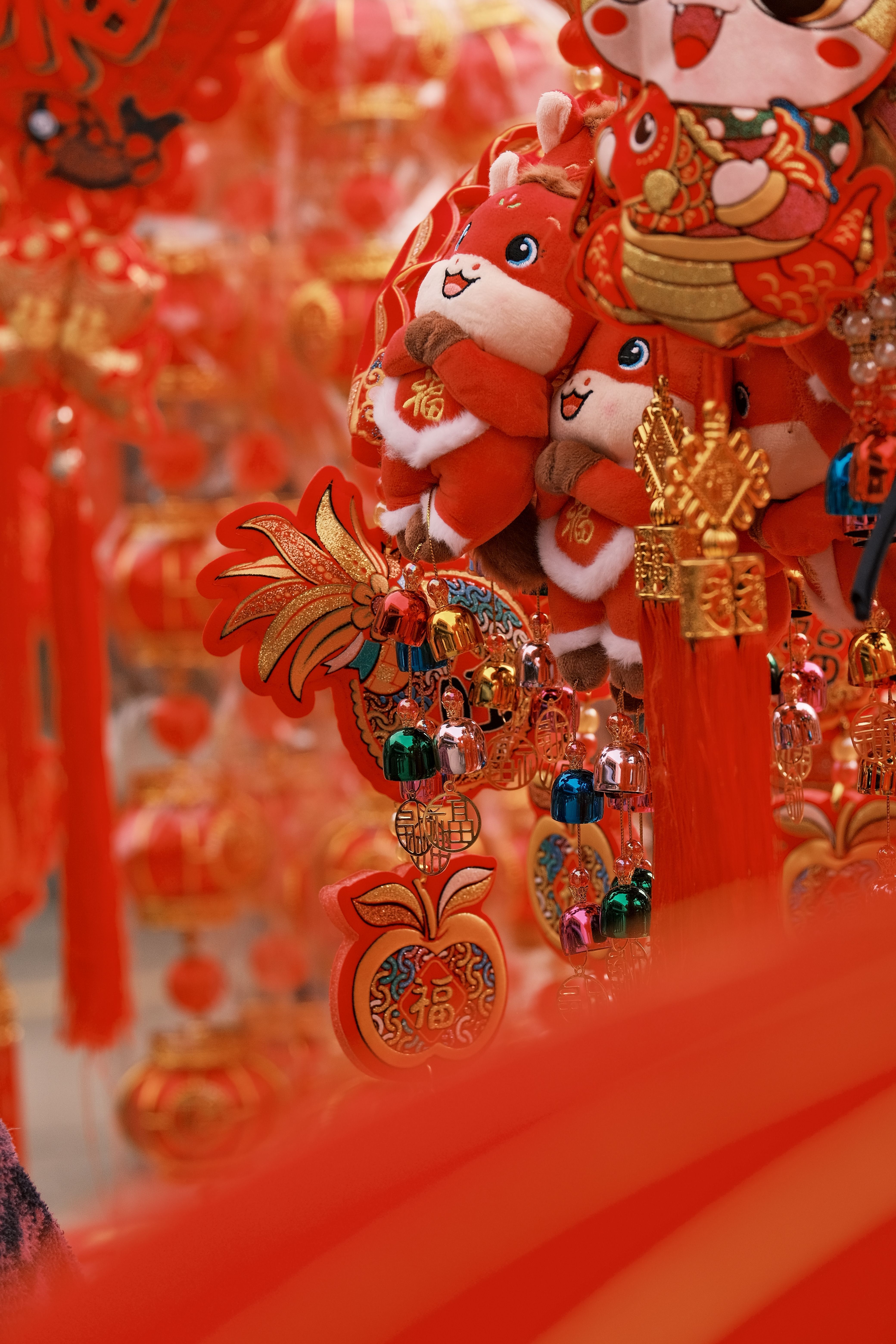 4160x6240 Vibrant Chinese New Year Decorations Close Up · Free