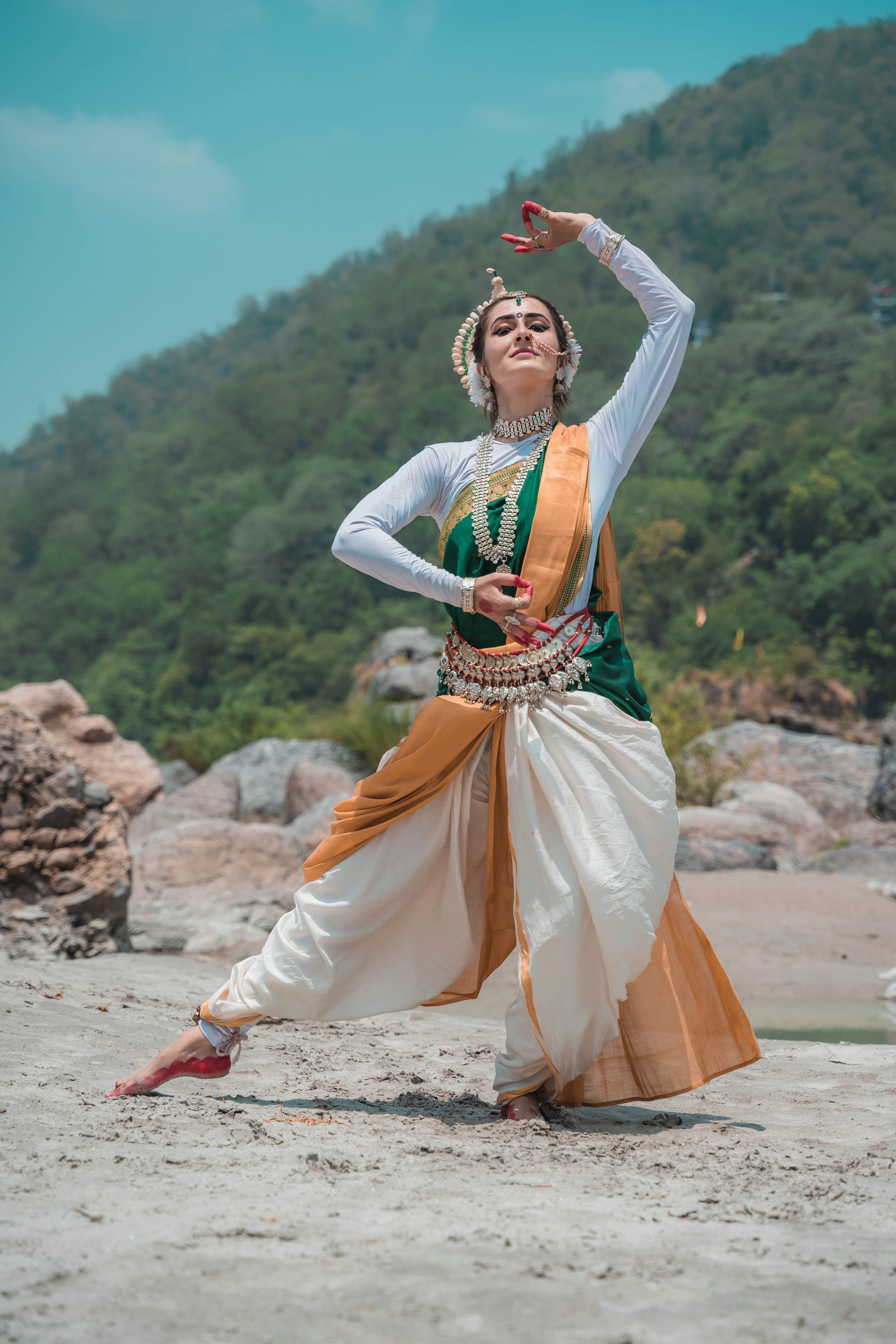 4000x6000 Classical Odissi Dance Photo, Download The BEST Free Classical Odissi Dance & HD Image