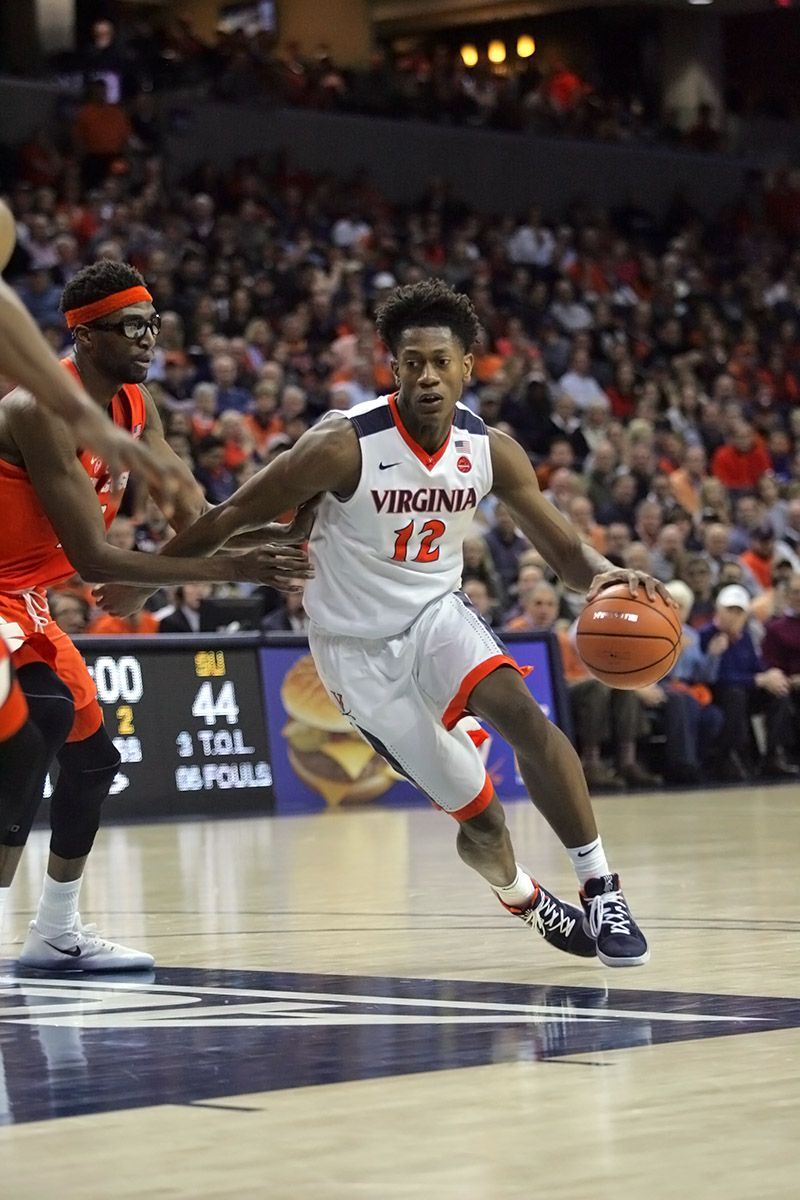 800x1200 De'Andre Hunter Wallpaper