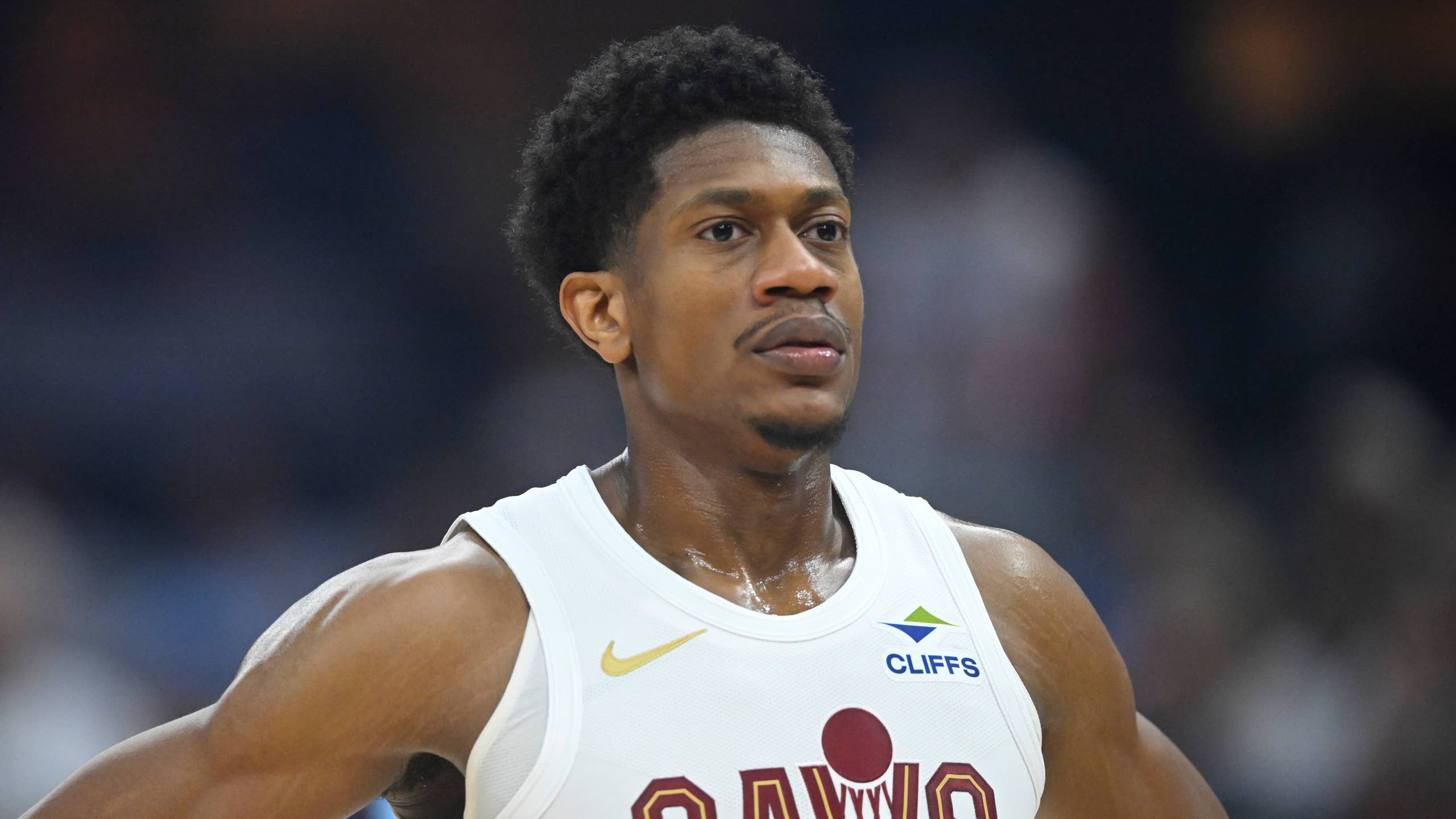 2560x1440 Trade Idea Has Cavaliers Sending De'Andre Hunter to Kings for $80 Million Duo