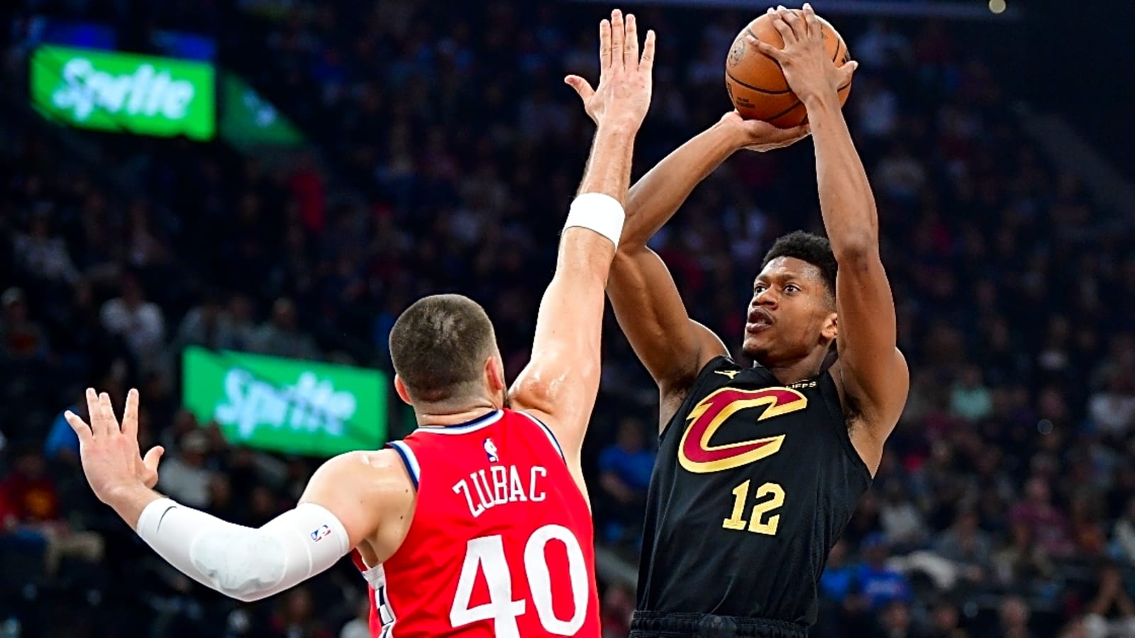 1600x900 Report: Sacramento Kings acquire De'Andre Hunter from Cleveland Cavailiers in exchange for Dennis Schroder, Keon Ellis