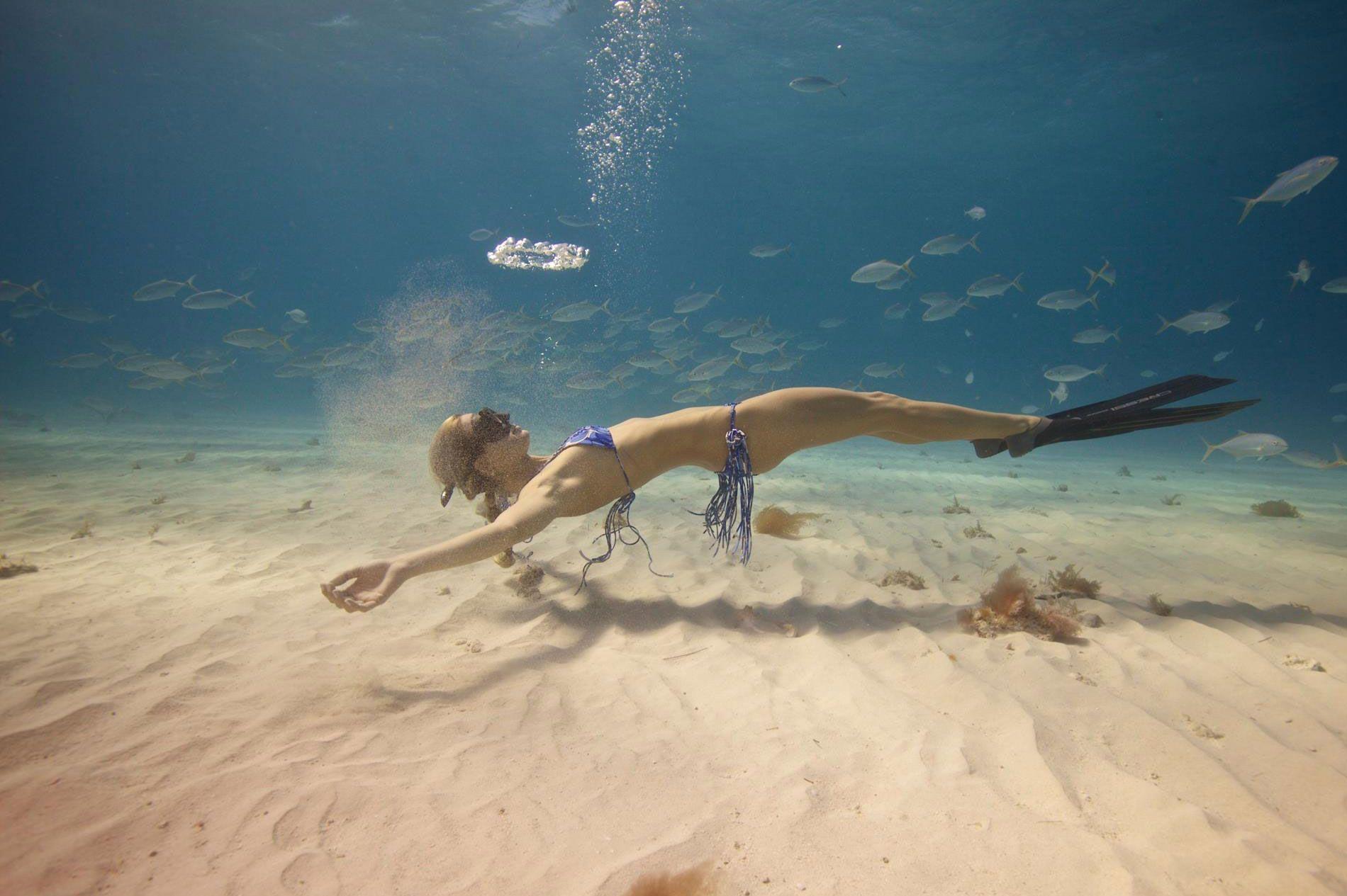 1900x1265 Ocean Ramsey Wallpaper
