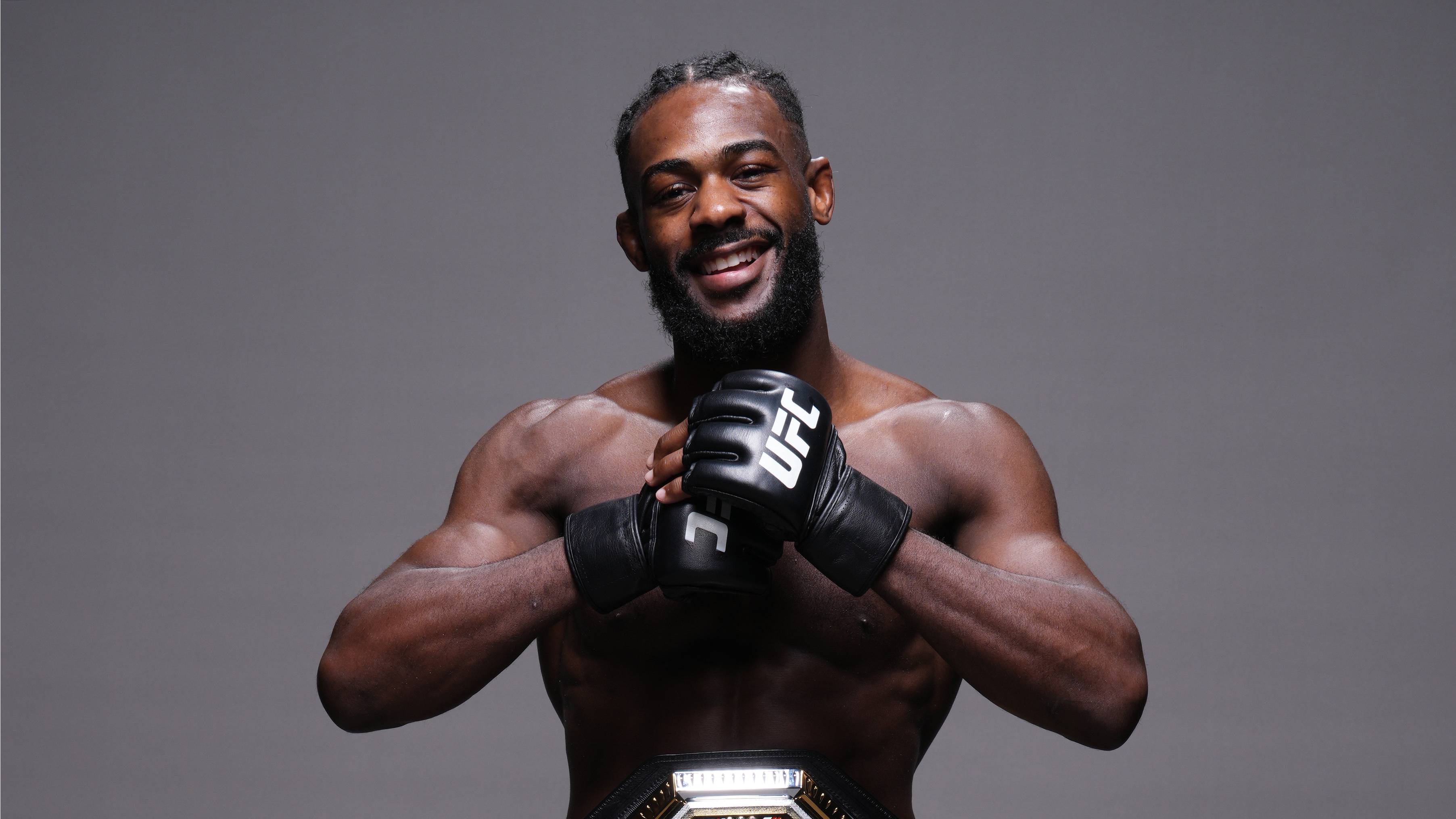 3609x2030 This Face Off Between Aljamain Sterling And Sean O'Malley Got Heated Quickly. DAZN News US