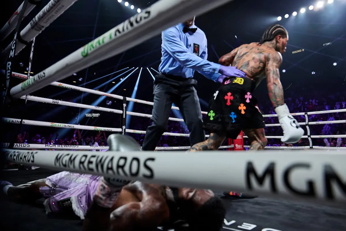 1200x800 Photos: Gervonta Davis KO's Frank Martin in eighth round to retain title