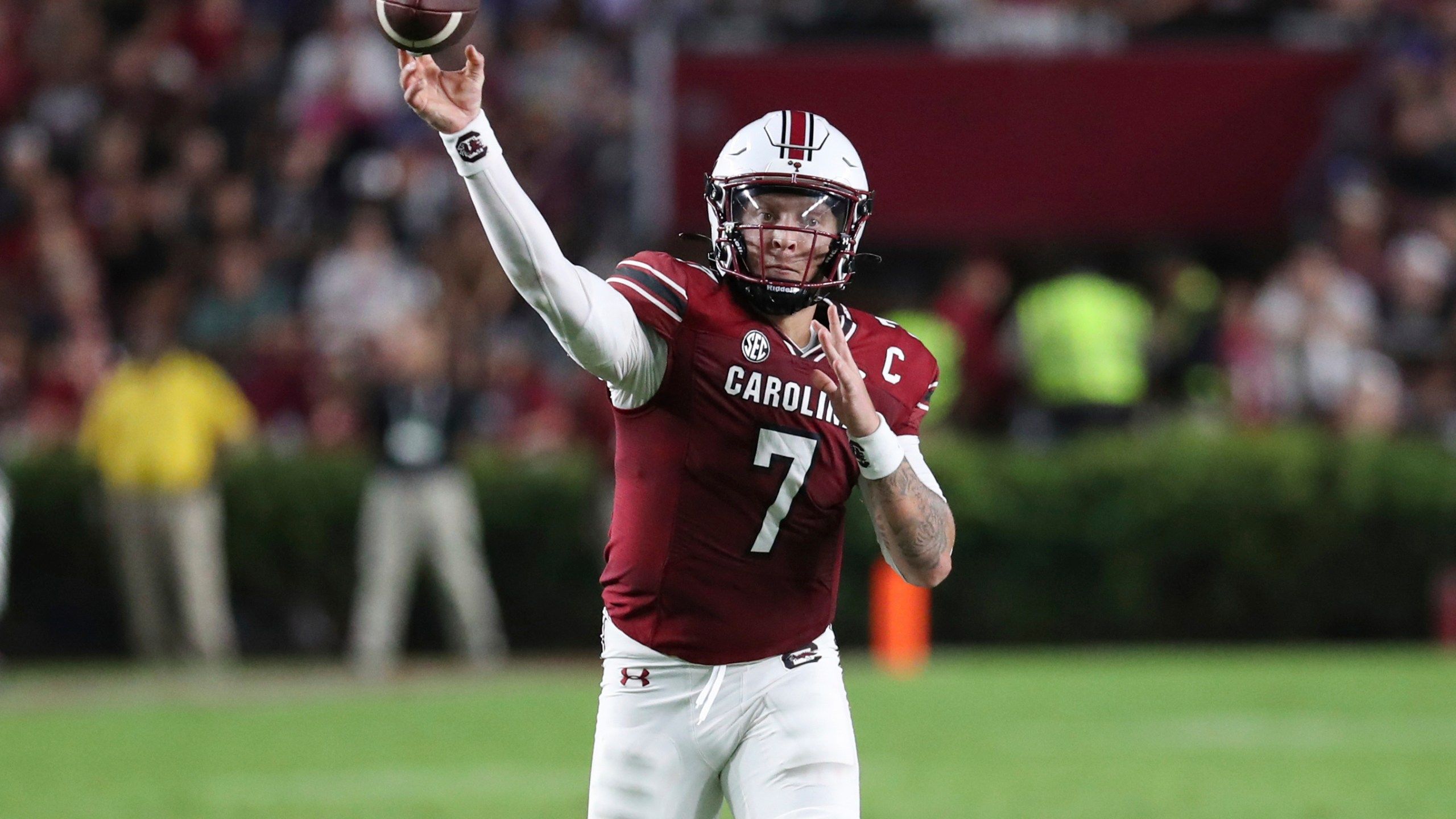 2560x1440 South Carolina's Rattler Stays Hot, Throwing For 345 Yards And 3 TDs In 47 21 Win Over Furman. WCBD News 2