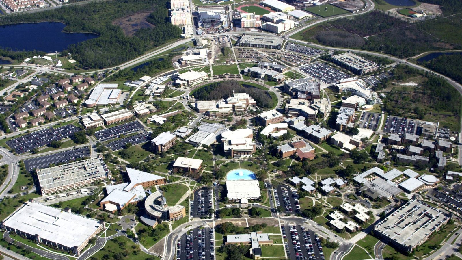 1600x900 Petition · Do not make UCF a sanctuary campus States ·