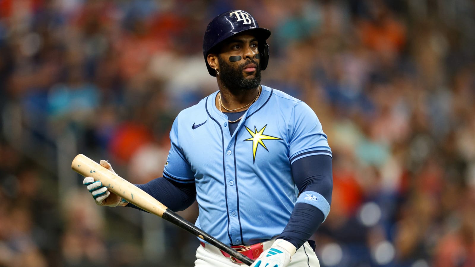 1600x900 Rays exercise 2026 club option on Yandy Díaz, add 2027 vesting option