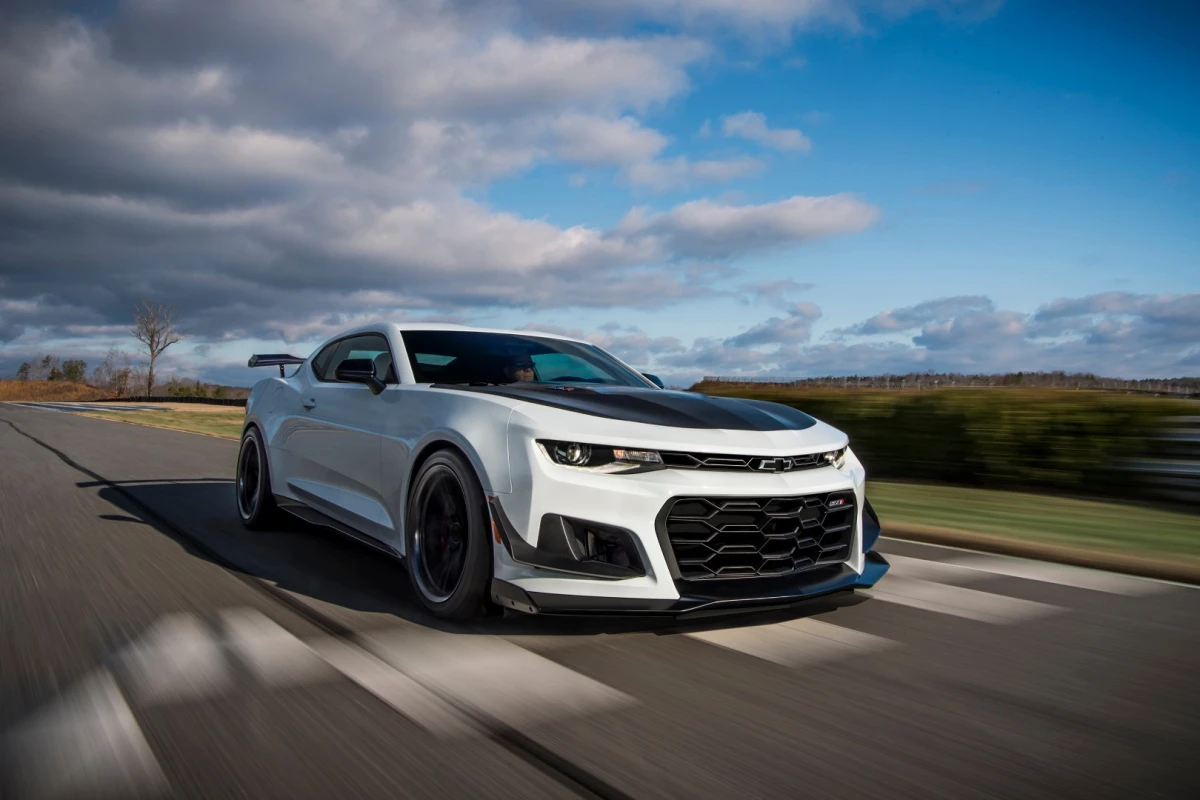 1200x800 Small changes make a big difference on new Camaro ZL1 1LE