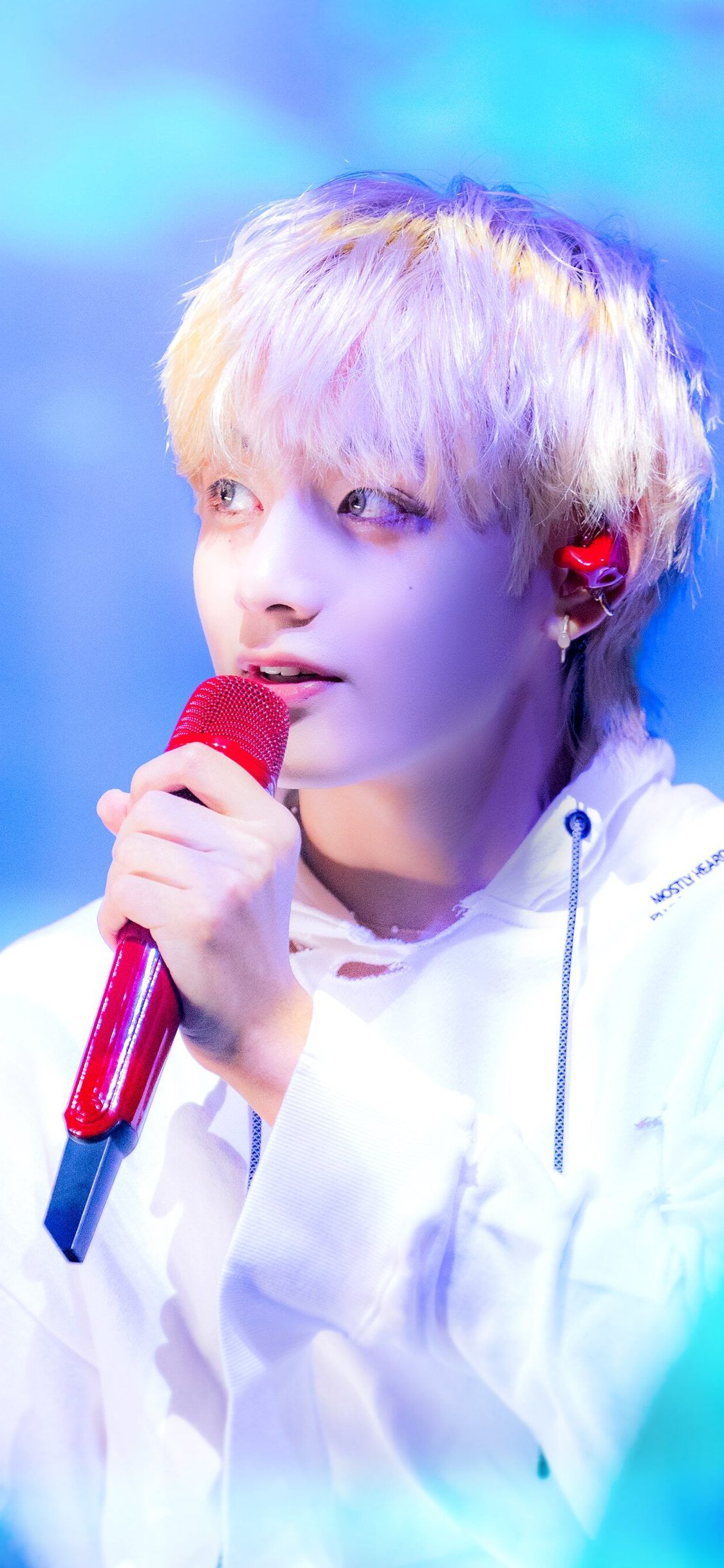 1125x2436 Ppl Bts V Dancing Boy Kpop Asian iPhone Wallpaper