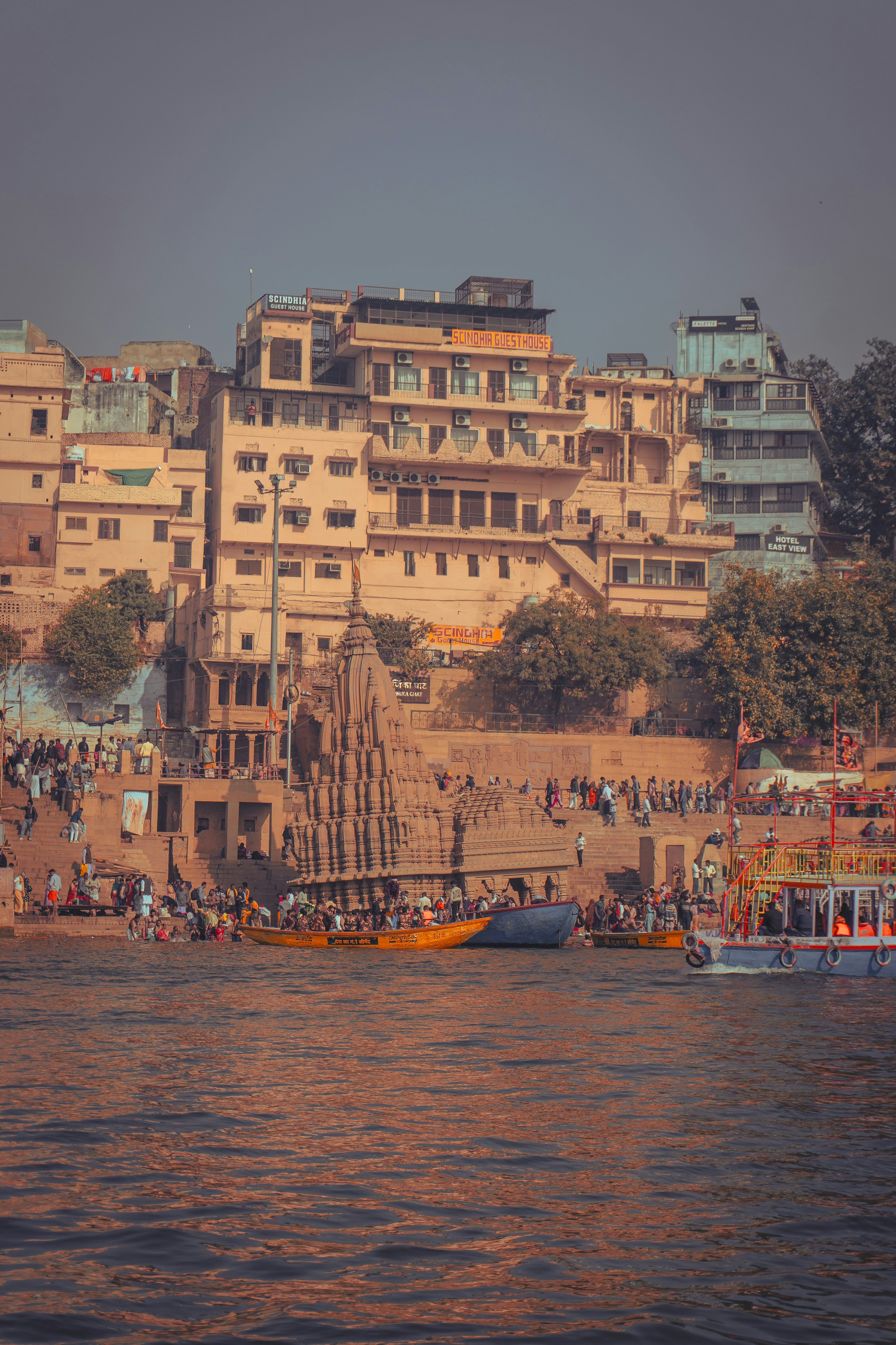 3000x4501 Varanasi Picture [HD]. Download Free Image