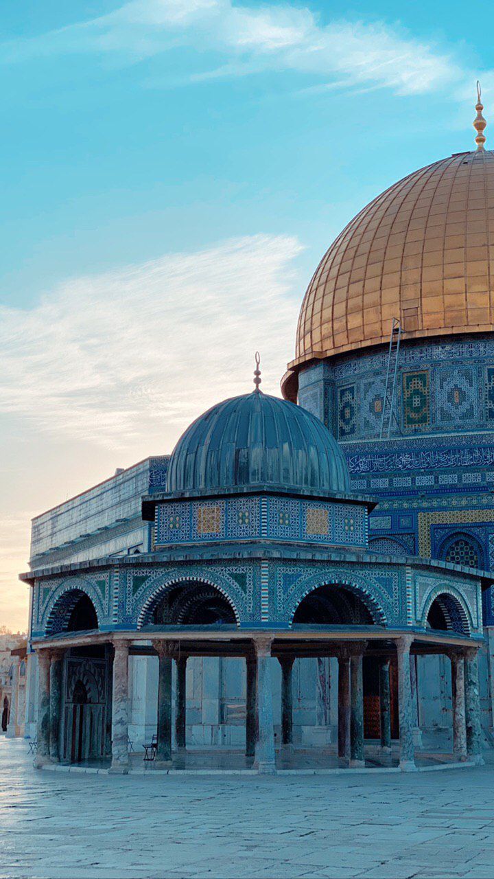 720x1280 The Stunning Blue Mosque in Makkah. Al aqsa mosque aesthetic, Al aqsa mosque wallpaper hd, Masjid al aqsa aesthetic wallpaper