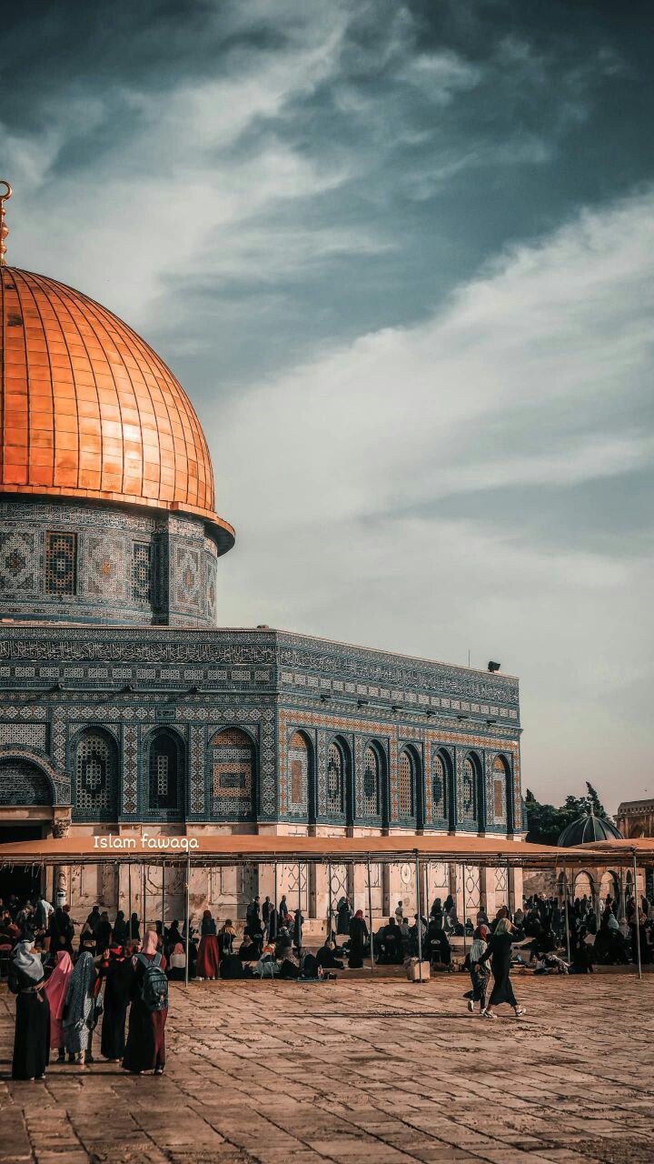 720x1280 Al Aqsa (Dome of Rock) ideas. dome of the rock wallpaper, al aqsa mosque wallpaper, masjid al aqsa aesthetic wallpaper