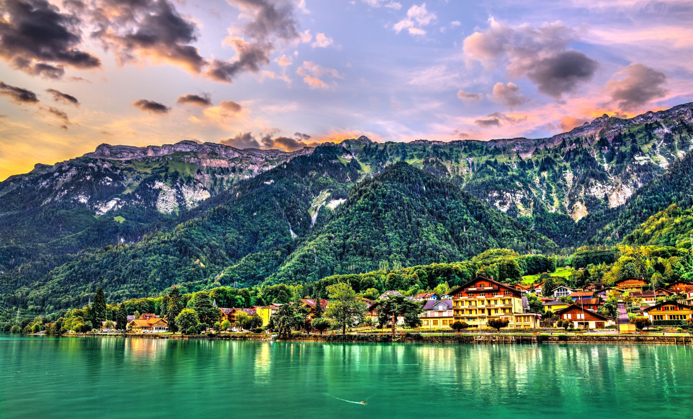 2791x1688 Bönigen: Carved Chalets and the Quiet End of Lake Brienz