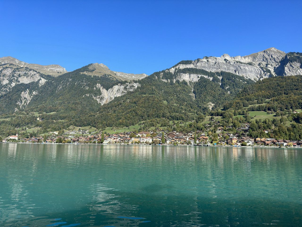 1280x960 Sunrise Serenity: Witnessing Magic at Lake Brienz. Trip.com Lake Brienz