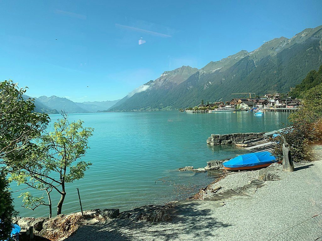 1024x768 Lake Brienz, Interlaken. Book Tickets, Tours & More