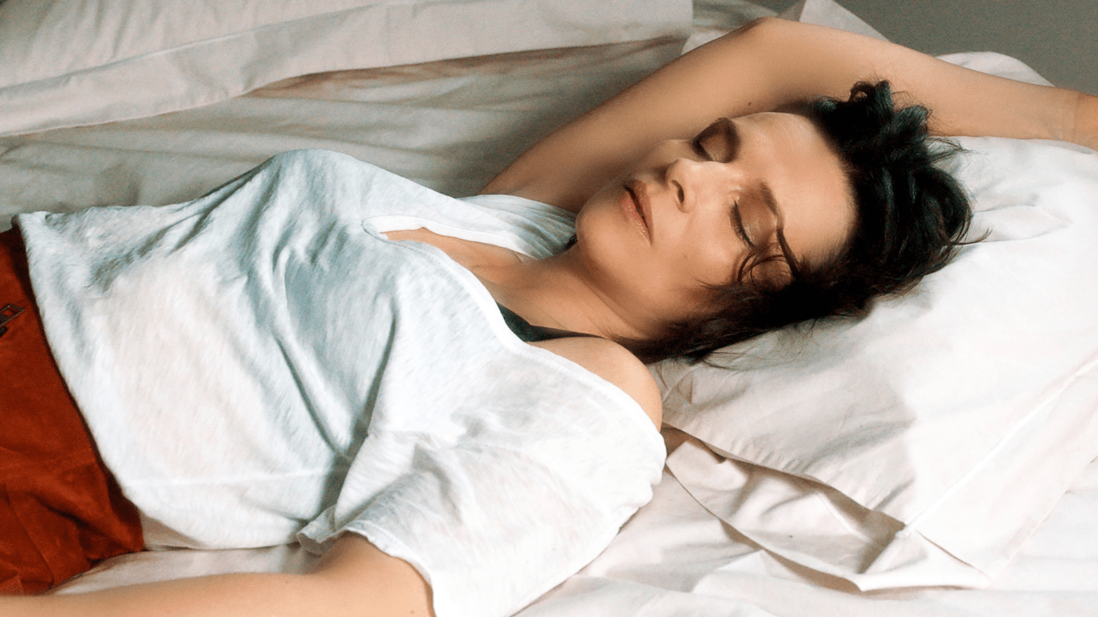 1600x900 Juliette Binoche