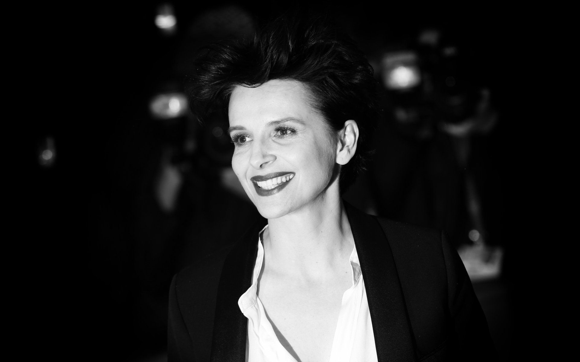 1920x1200 Download French Actress Celebrity Juliette Binoche 4k Ultra HD Wallpaperx3000